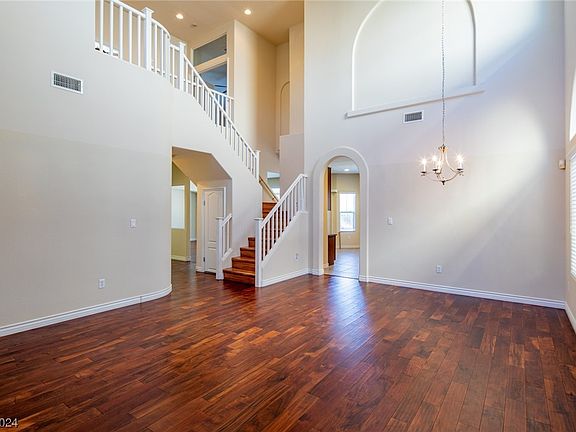 5th image of 7011 Whitford St