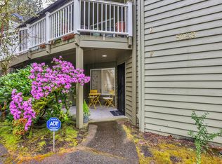 5063 SW Foothills Dr #F, Lake Oswego, OR