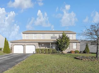 1021 Legacy Ln SW, Pataskala, OH 43062