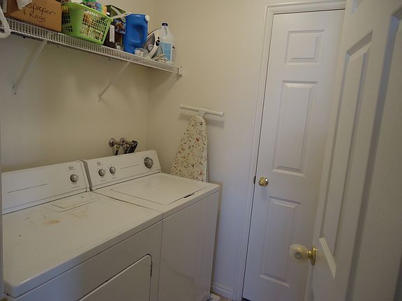 2nd image of 2105 Morning Star Dr