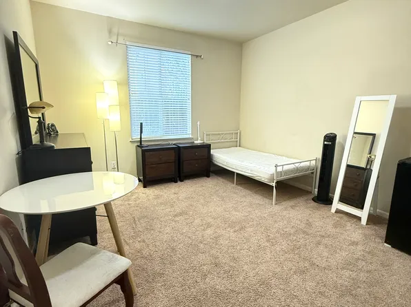 (undisclosed Address), Santa Rosa, CA 95404