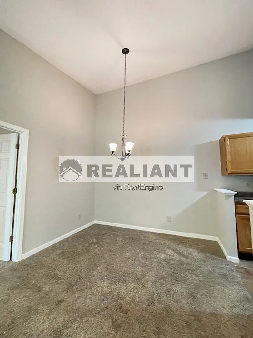 2 bed, 2.0 bath, $1,495 — Photo 4