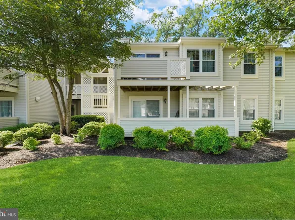 567 Applewood Ct, Howell, NJ 07731
