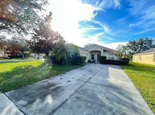 2214 Pine Oaks Trl, Kissimmee, FL 34746