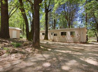10400 Smith Rd, Grass Valley, CA 95949
