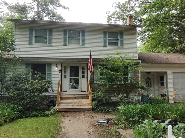 22 Lane Road, Raymond, NH 03077