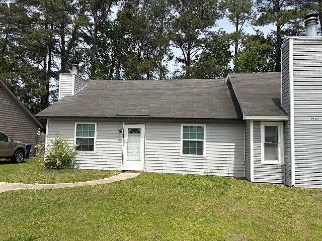 1st image of 1905 White Hollow Dr