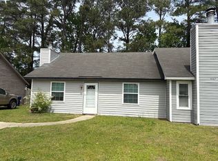 1905 White Hollow Dr, Greenville, NC 27858