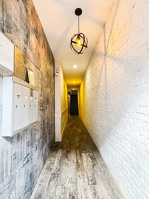 Rented by Oxford Property Group | media 17