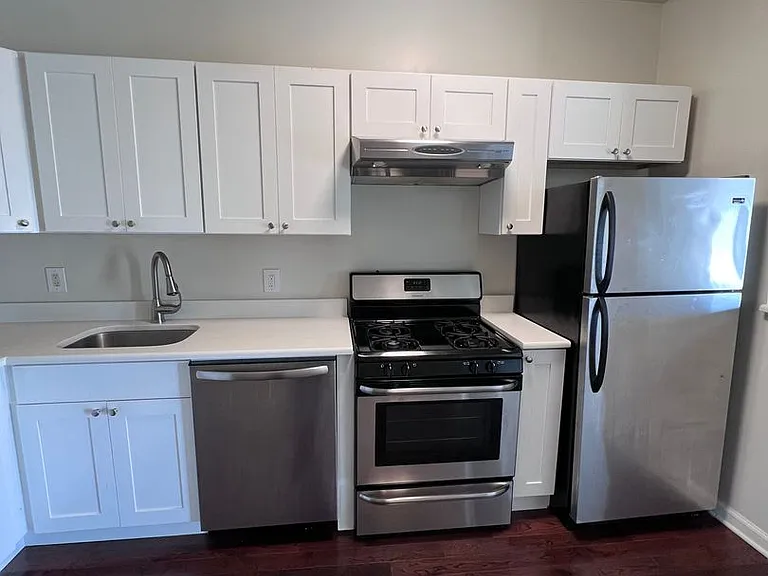 309 Sunset Ave — Photo 6