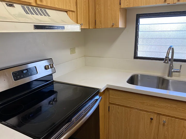 1820 Waiola St #301 — Photo 5