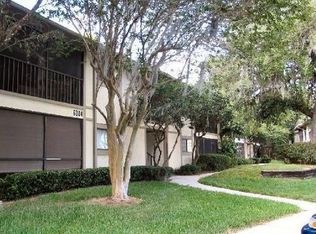 6004 Laketree Ln APT J, Temple Terrace, FL 33617