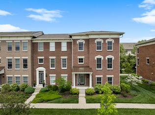 2460 Gwinnett St, Carmel, IN 46032
