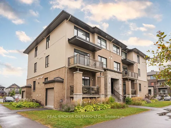 590 Compass St #23, Ottawa, ON K1W 0L7