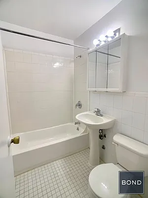 Rented by Bond New York | media 12