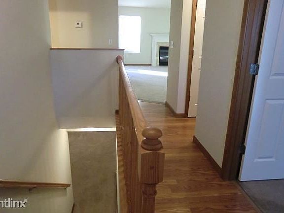 1133 Front door entrance 11-30-11