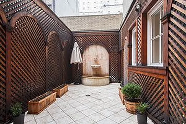 Rented by Bold New York | media 6