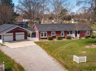 408 E Benedict St, Valier, IL 62891