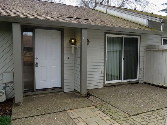 3rd image of 9110 SW Chelan Pl #9115
