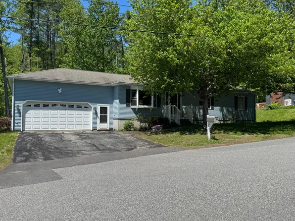 14 Kensington Terrace, Lewiston, ME 04240