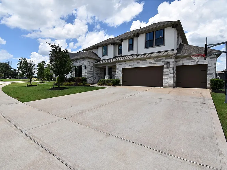 24902 Pavonia Lake Ln — Photo 31