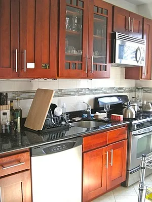 Rented by Rapid Realty Cobble Hill | media 41