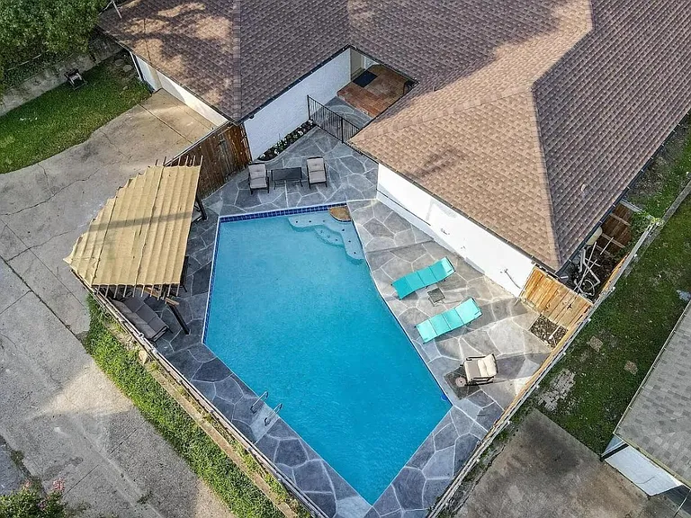 9652 Arborhill Dr — Photo 12