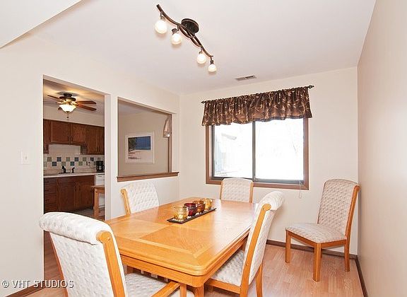 5th image of 1823 Portsmouth Dr #B