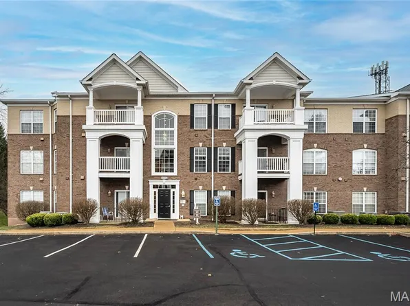 13115 Mill Crossing Ct APT 307, Saint Louis, MO 63141