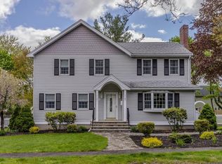 16 Manomet Rd, Peabody, MA 01960