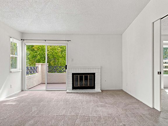 3rd image of 787 Brookstone Rd Unit 301