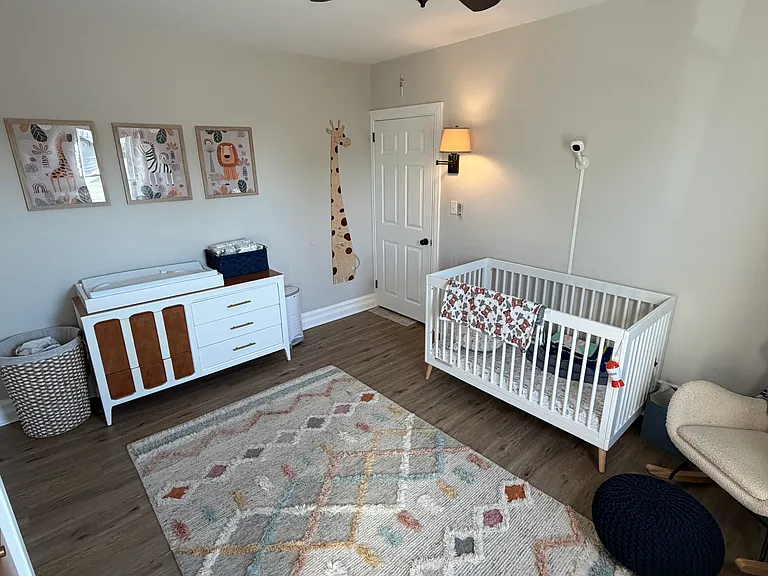 307 S Whiteoak St — Photo 18