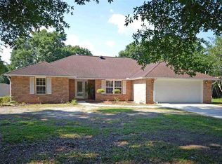 5800 Gulf Rd, Milton, FL 32583