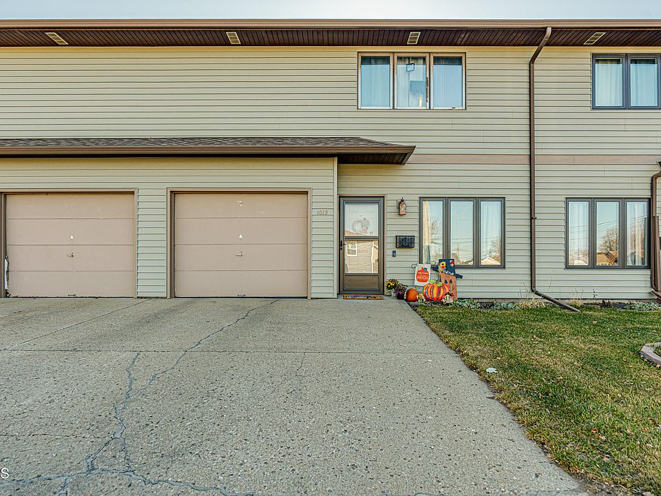 1019 E Bowen Ave, Bismarck, ND 58504 Zillow
