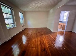 153 Arlo Rd #2D, Staten Island, NY 10301