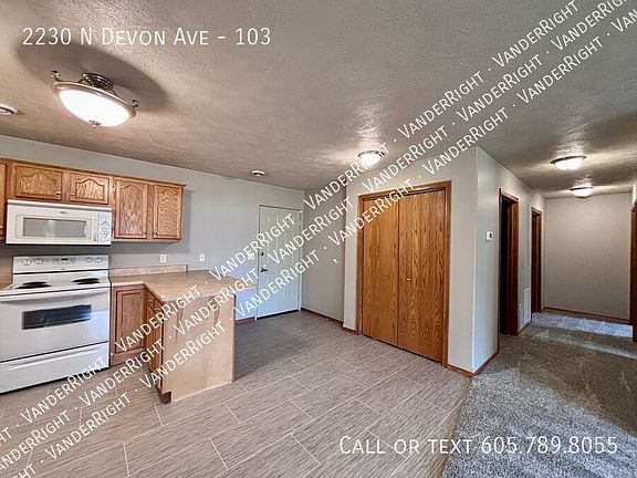 4th image of 2230 N Devon Ave APT 103