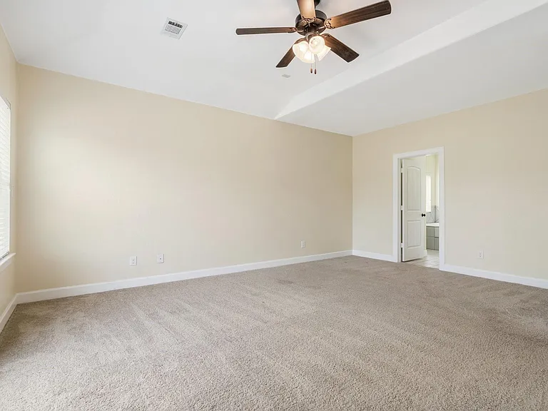 328 Country Crossing Cir — Photo 15