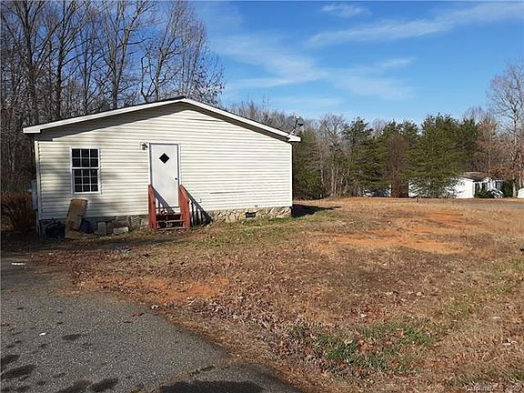 5th image of 2353 Sweet Pea Ln #38