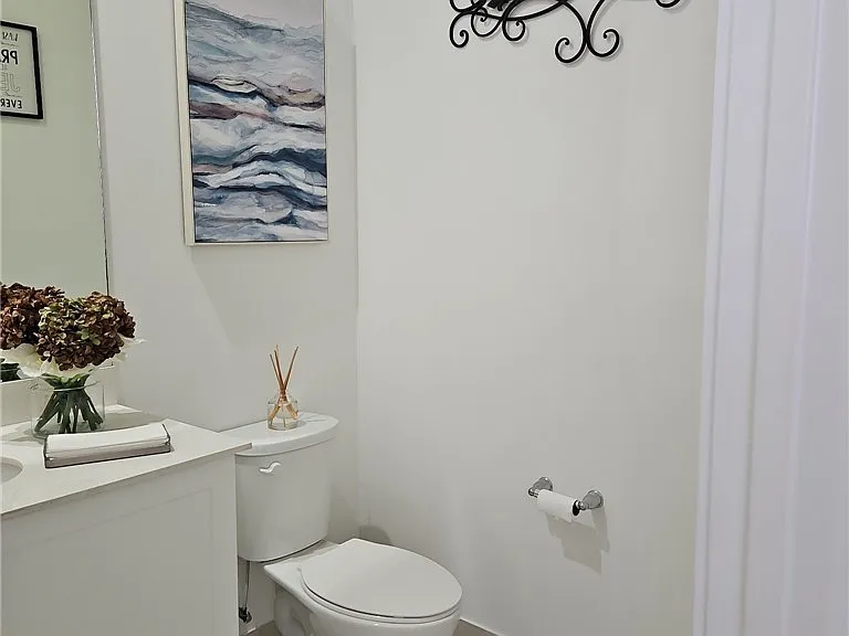 4771 Frattina St W — Photo 21