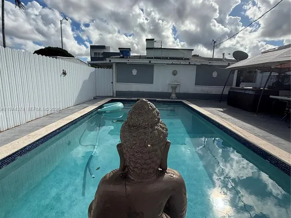 775 E 31st St, Hialeah, FL 33013