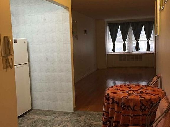 2nd image of 130 Water St APT 8G