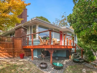 8213 37th Avenue SW, Seattle, WA, 98126