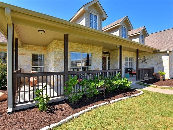 5th image of 117 Blanco Dr