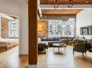955 Queen St W #316, Toronto, ON