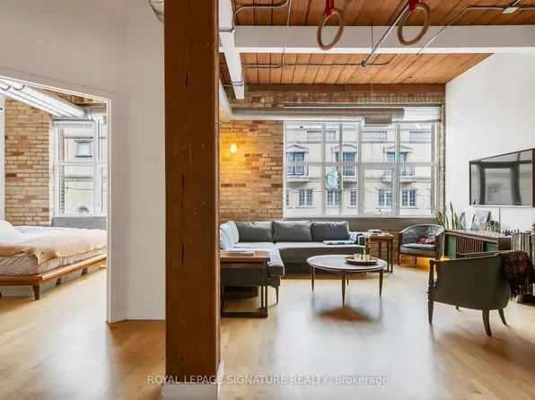 955 Queen St W #316, Toronto, ON M6J 3X5