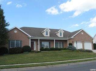 1783 Springwillow Dr, Mechanicsburg, PA 17055