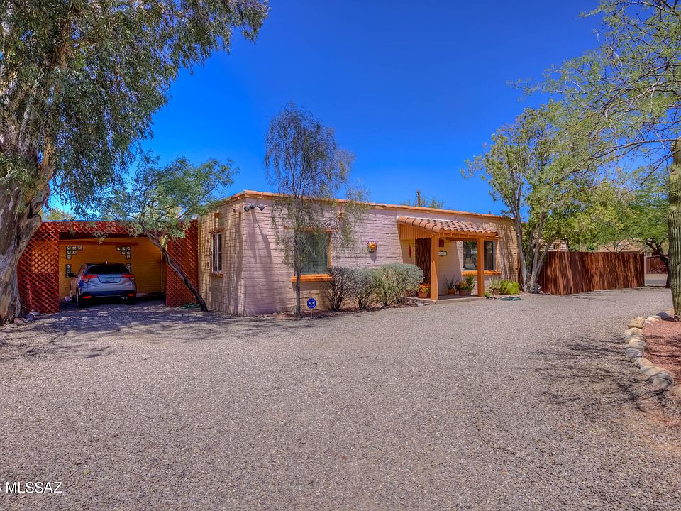 1st image of 1037 E Blacklidge Dr