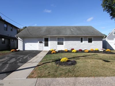 25 Hahn Ave, Rochelle Park, NJ, 07662