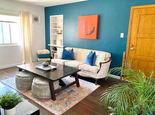 811 3/4 E Nutwood St #811-3/4, Inglewood, CA 90301