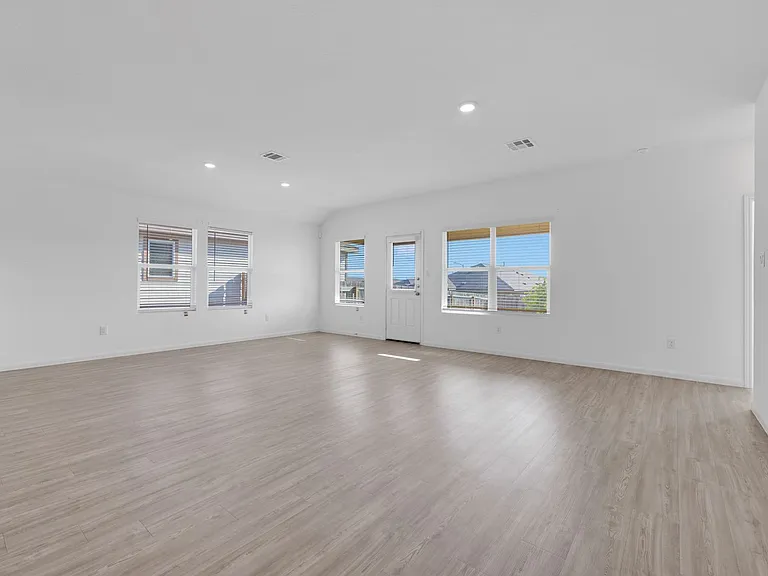 6906 Arid Way — Photo 10
